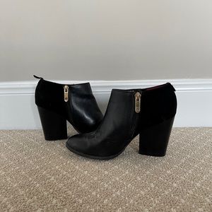 Black leather and suede ankle booties